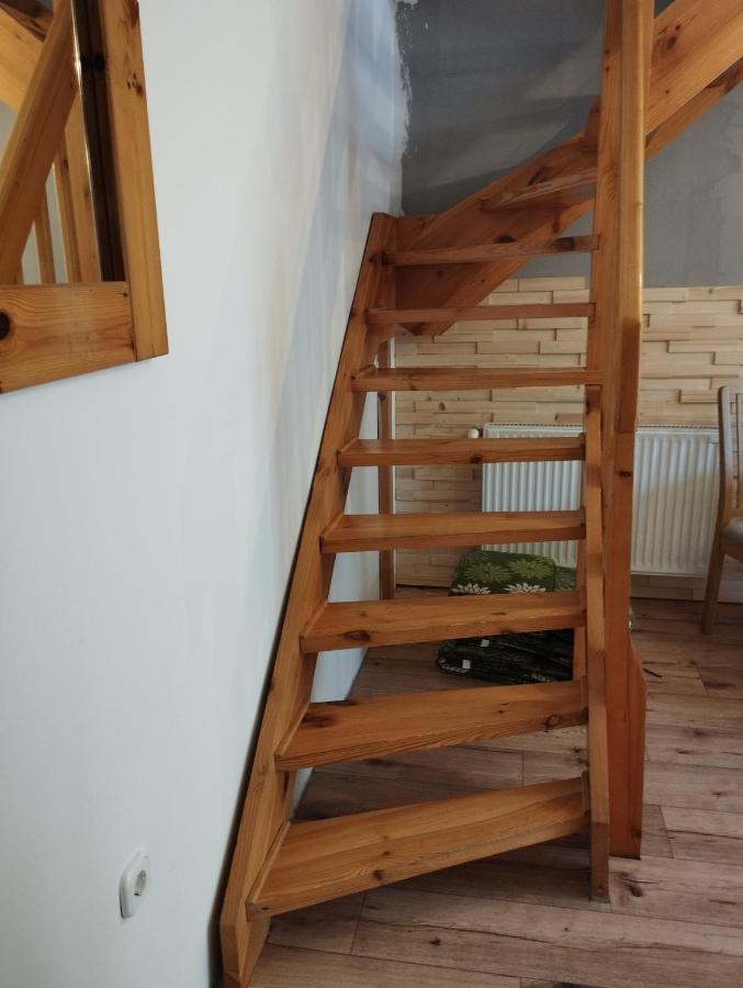 דירות סיגליגט Liliomfa Apartman מראה חיצוני תמונה