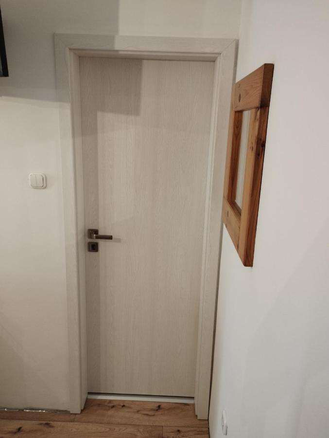דירות סיגליגט Liliomfa Apartman מראה חיצוני תמונה