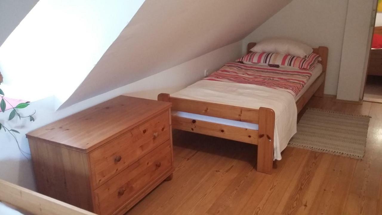 דירות סיגליגט Liliomfa Apartman מראה חיצוני תמונה