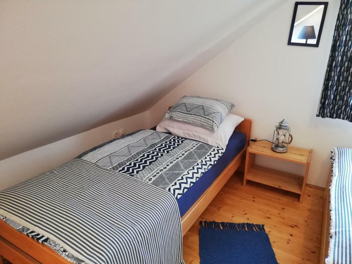 דירות סיגליגט Liliomfa Apartman מראה חיצוני תמונה